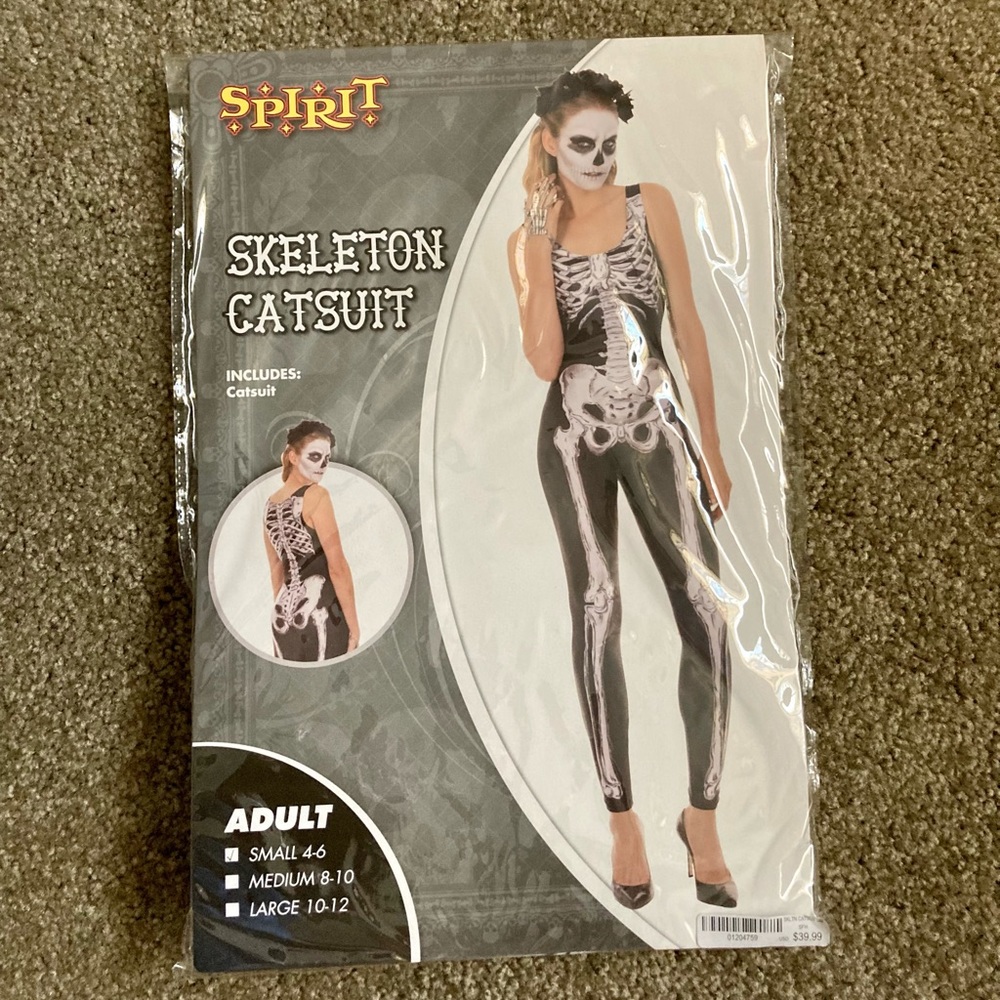 Costume